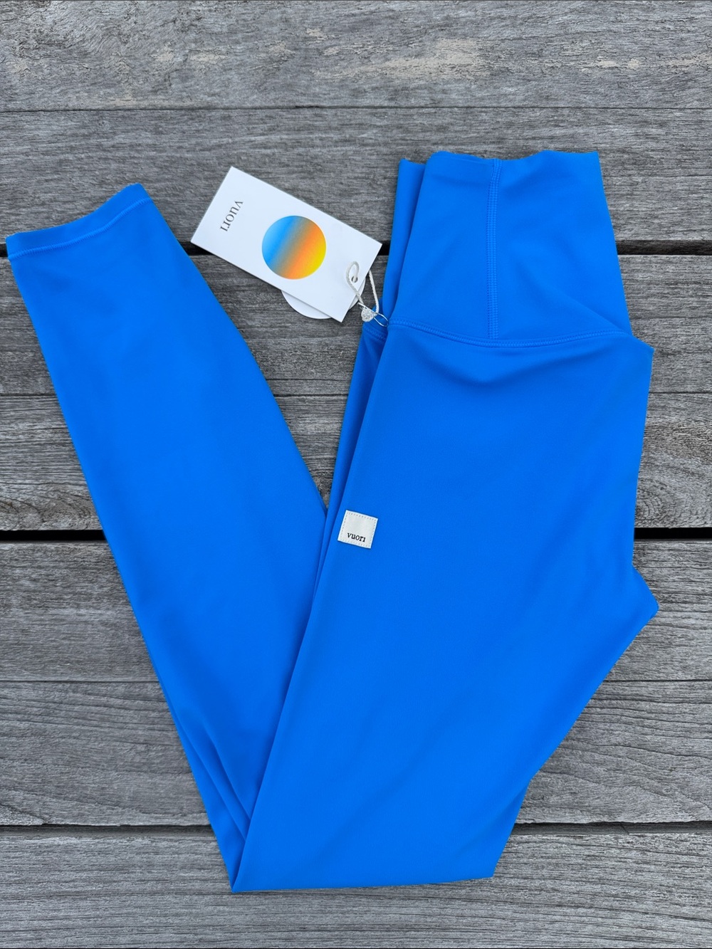 Vuori AllTheFeels Legging Regatta Blue medium NWT High Rise Soft Stretch